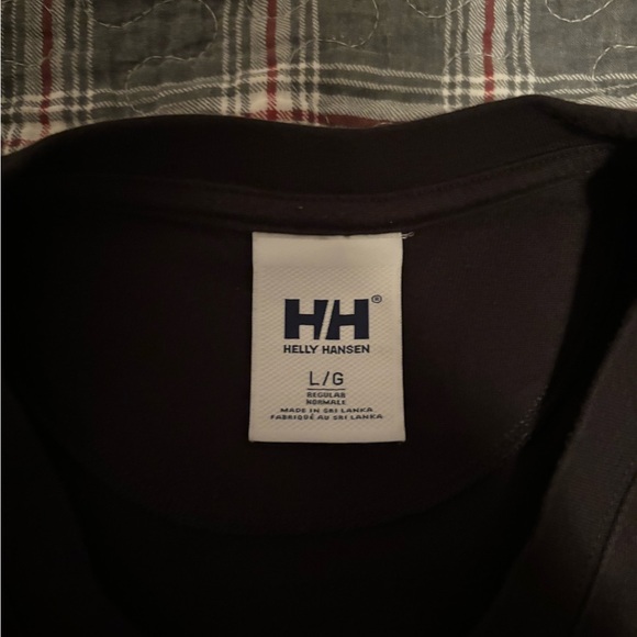 Helly Hansen T shirt men’s size large worn twice - Picture 2 of 3